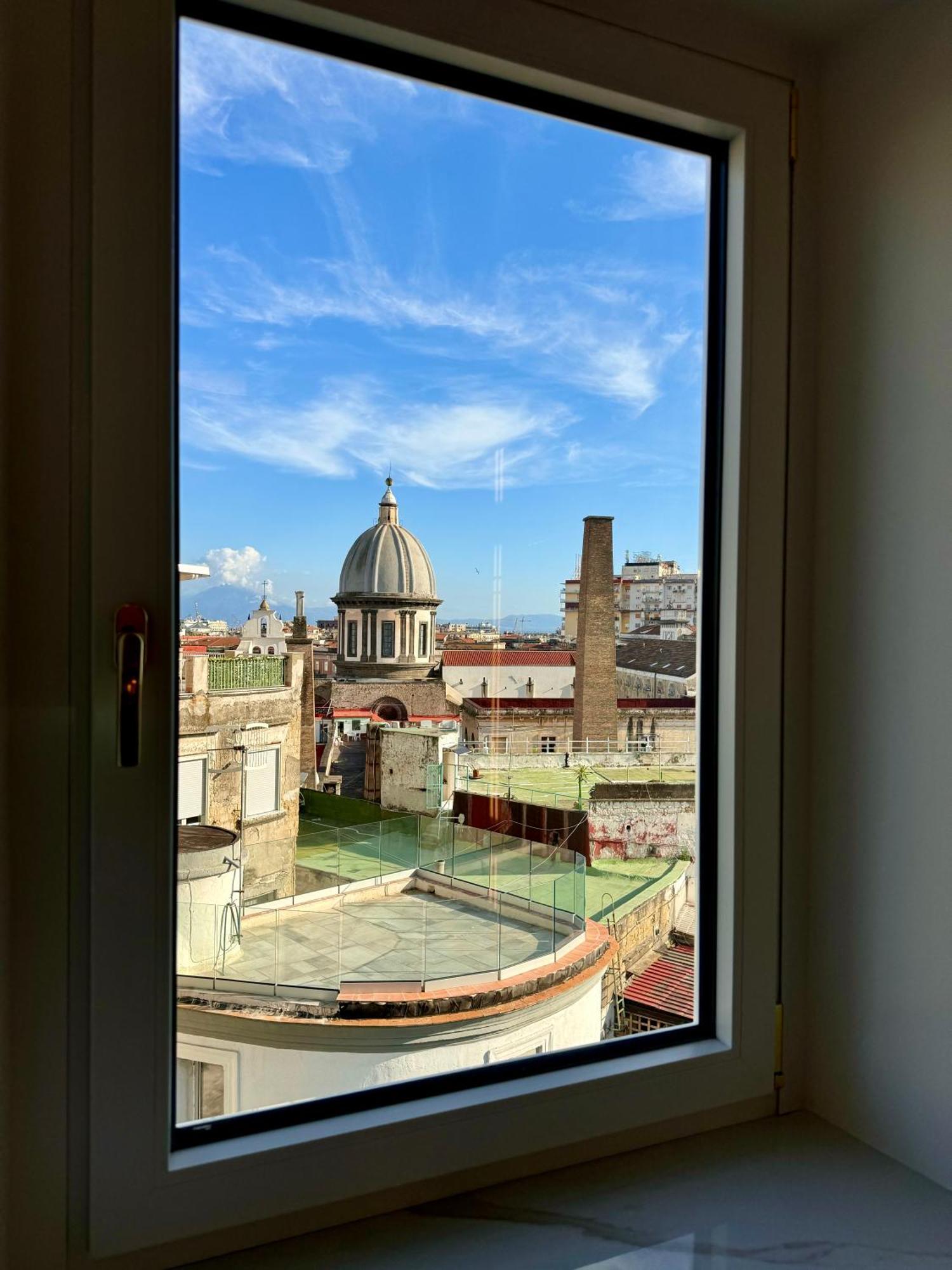 Galasso Apartments Napoli Bagian luar foto
