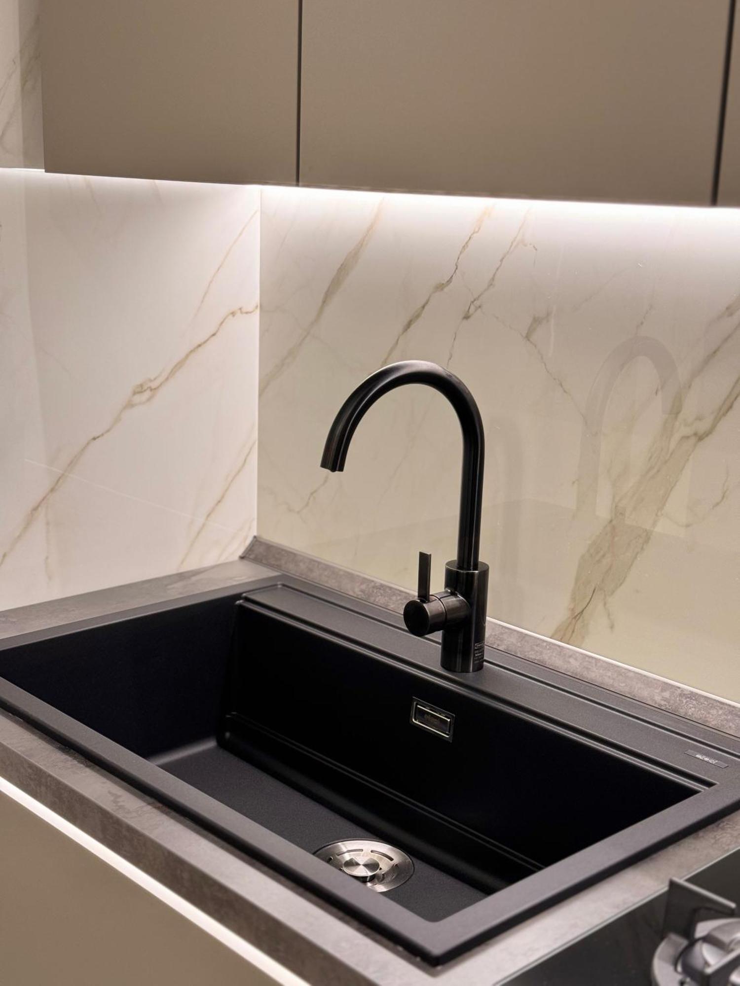 Galasso Apartments Napoli Bagian luar foto