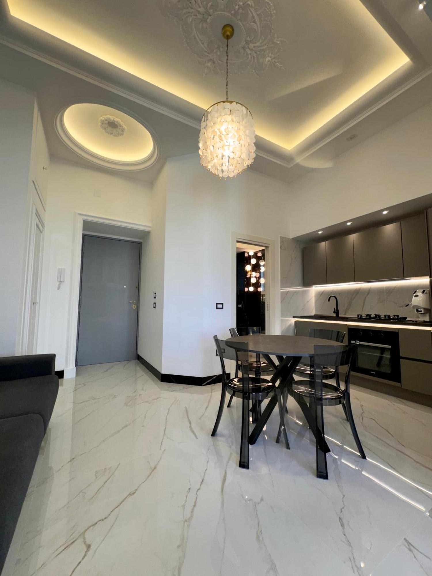 Galasso Apartments Napoli Bagian luar foto
