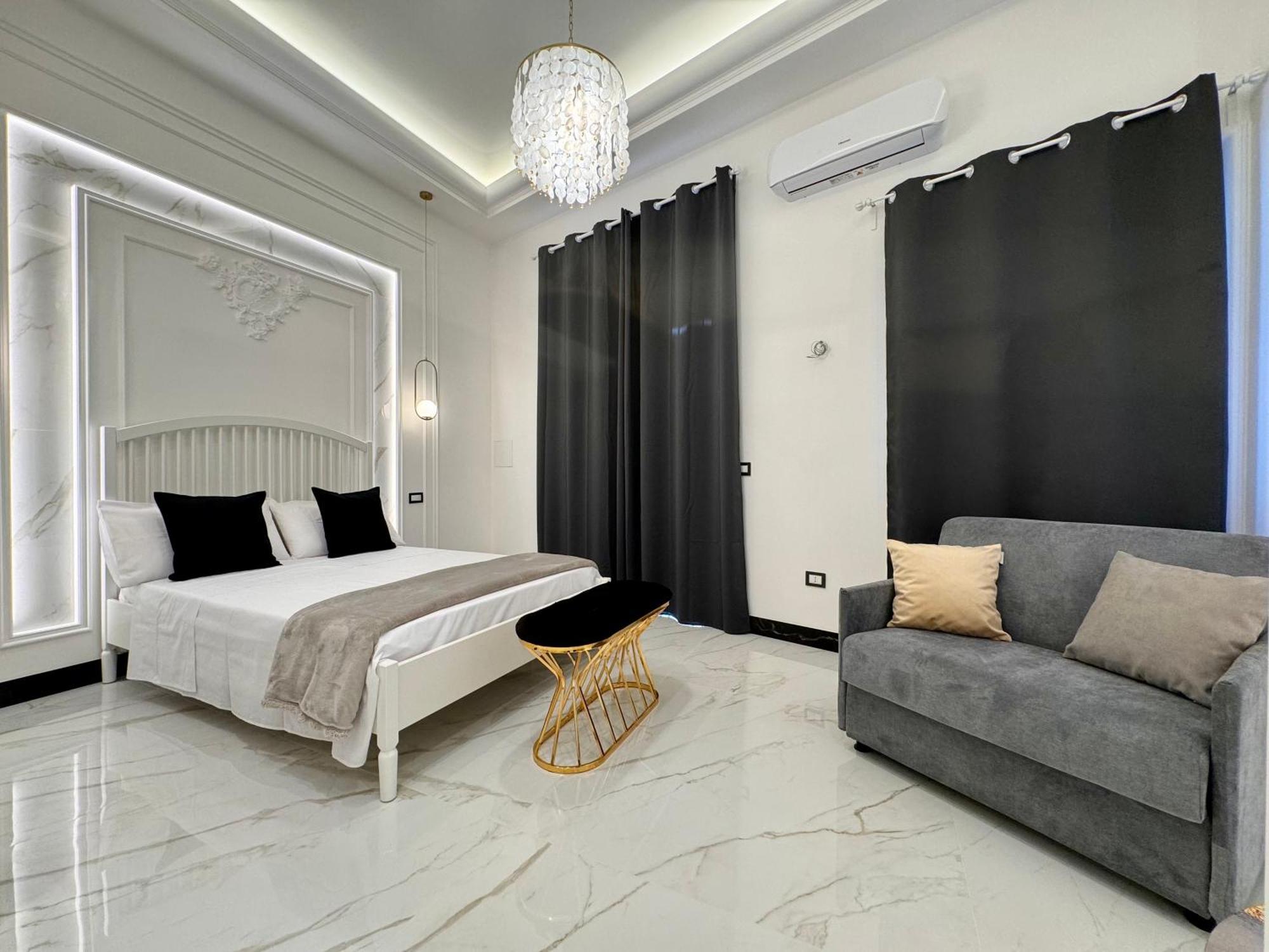 Galasso Apartments Napoli Bagian luar foto