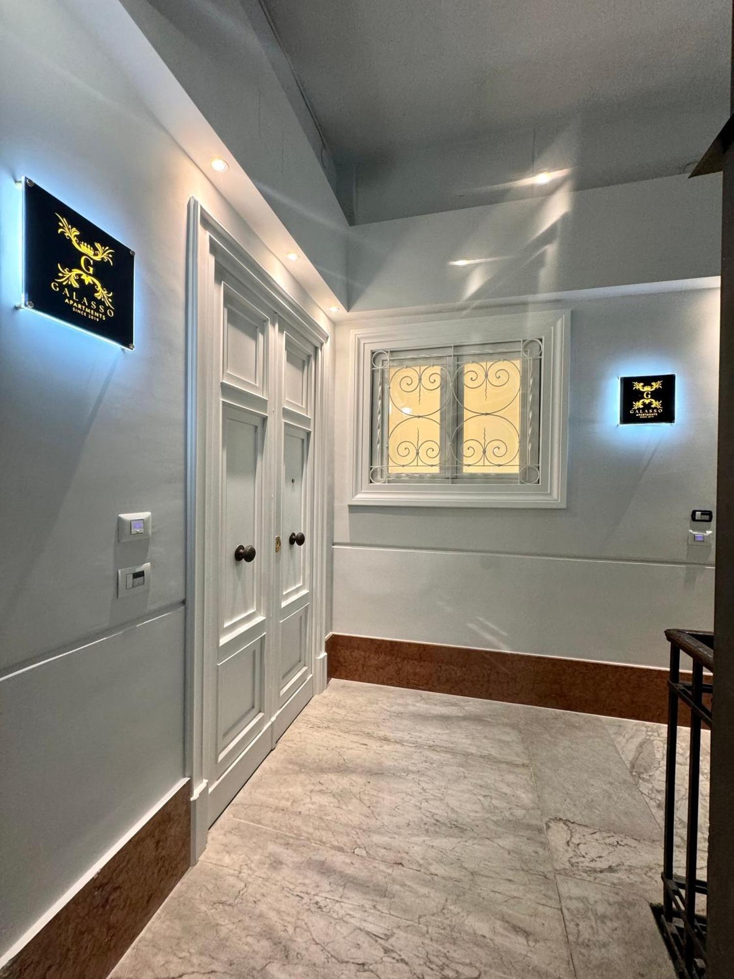 Galasso Apartments Napoli Bagian luar foto